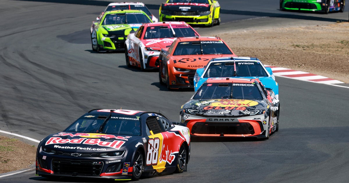 Shane van Gisbergen dominates on another road course, wins at Sonoma to extend streak 