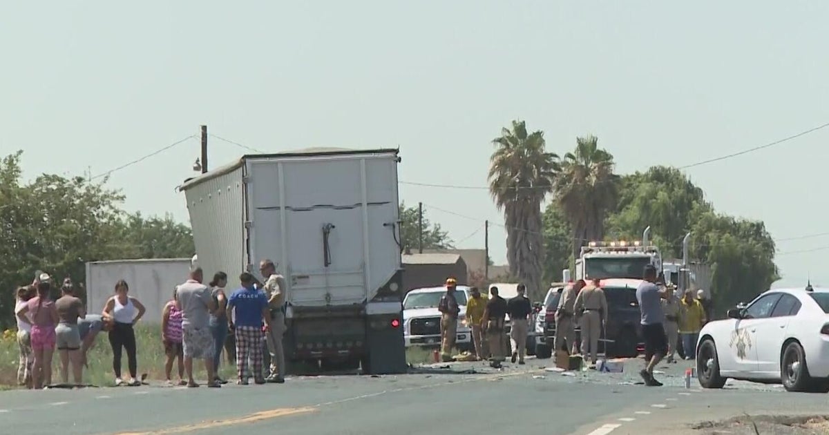 Turlock man dies in T-bone collision with big rig near Modesto 