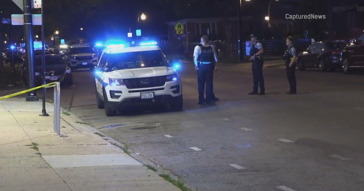 Teen charged in South Austin stabbing that critically injured woman 