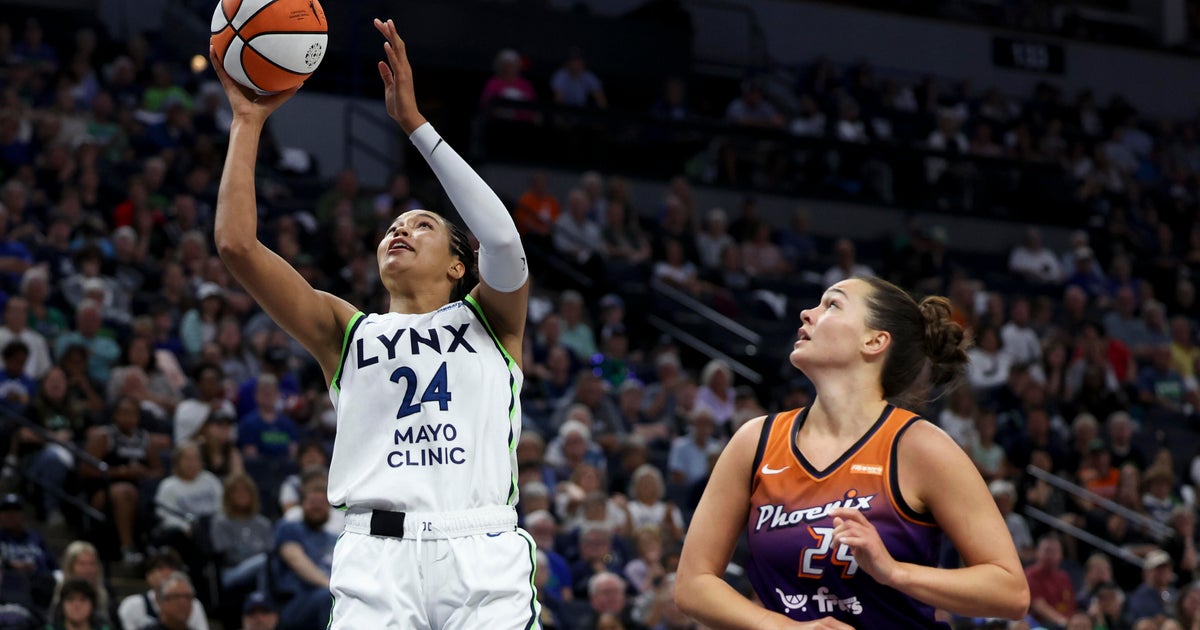 Lynx beat the Mercury 79-66 to improve to 12-0 at home 