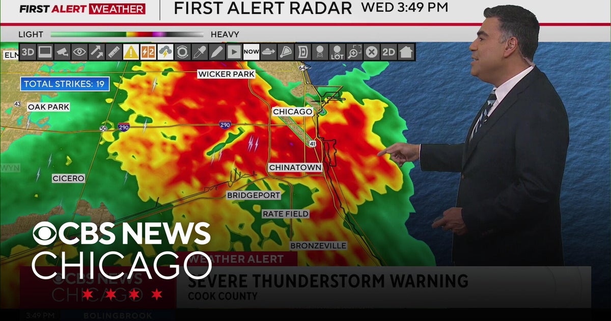 Severe Thunderstorm Warning for Chicago area as line of strong storms ...