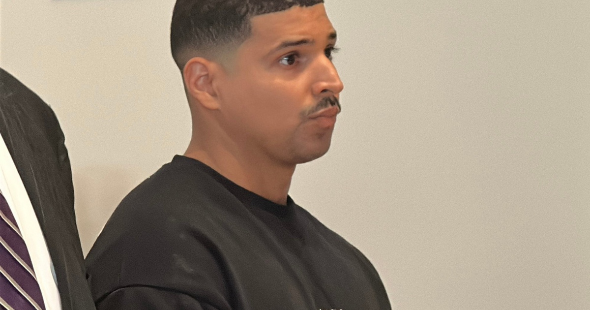 NYPD officer stole from Wells Fargo customers, Westchester DA alleges 
