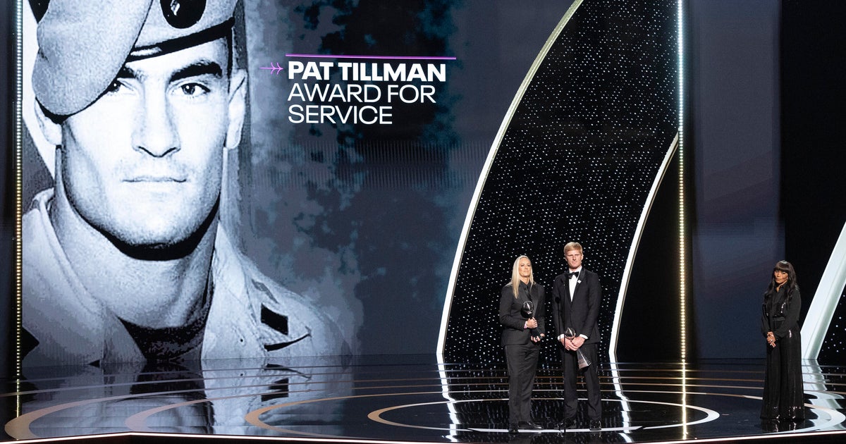 Two L.A. firefighters honored with Pat Tillman Award at ESPYs for response to January wildfires 