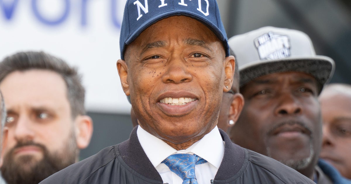 Mayor Adams picks up several police union endorsements 