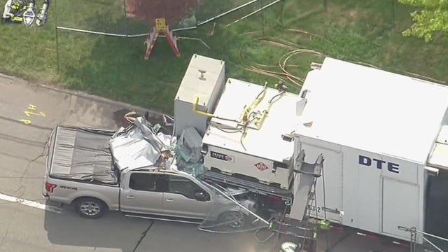 allen-park-dte-energy-generator-crash.jpg 