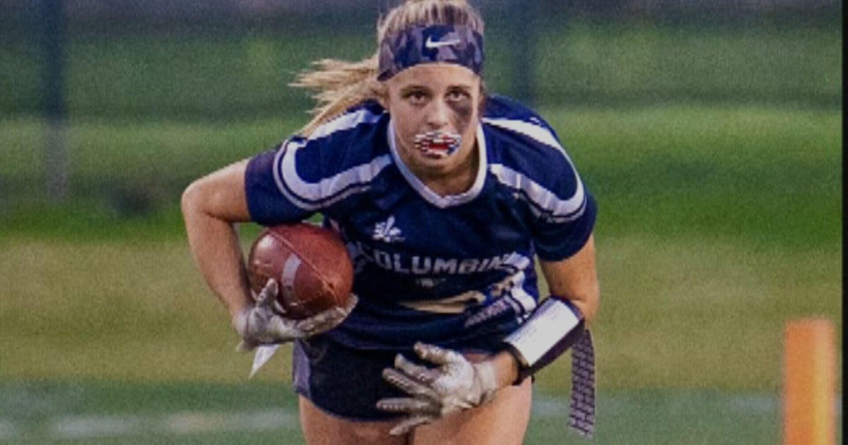 Colorado student first in her school to earn scholarship for women's flag football 