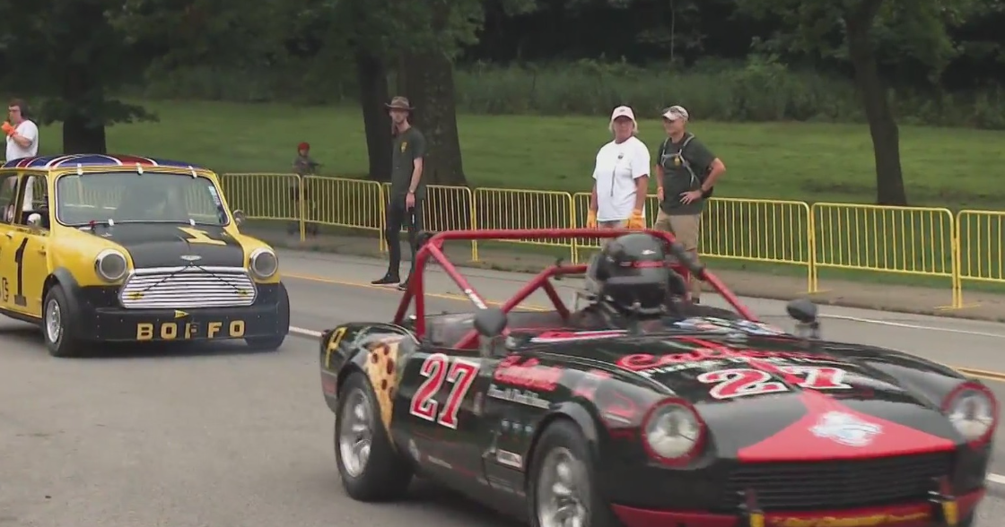 Pittsburgh Vintage Grand Prix speeds into final weekend 