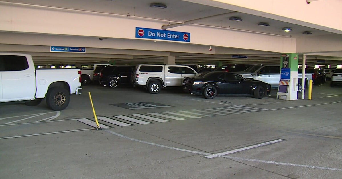 Parking at Sacramento International Airport's main garage to reduced for upgrades 
