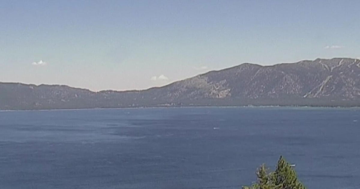 Boater urged to stay off Lake Tahoe due to wind advisory