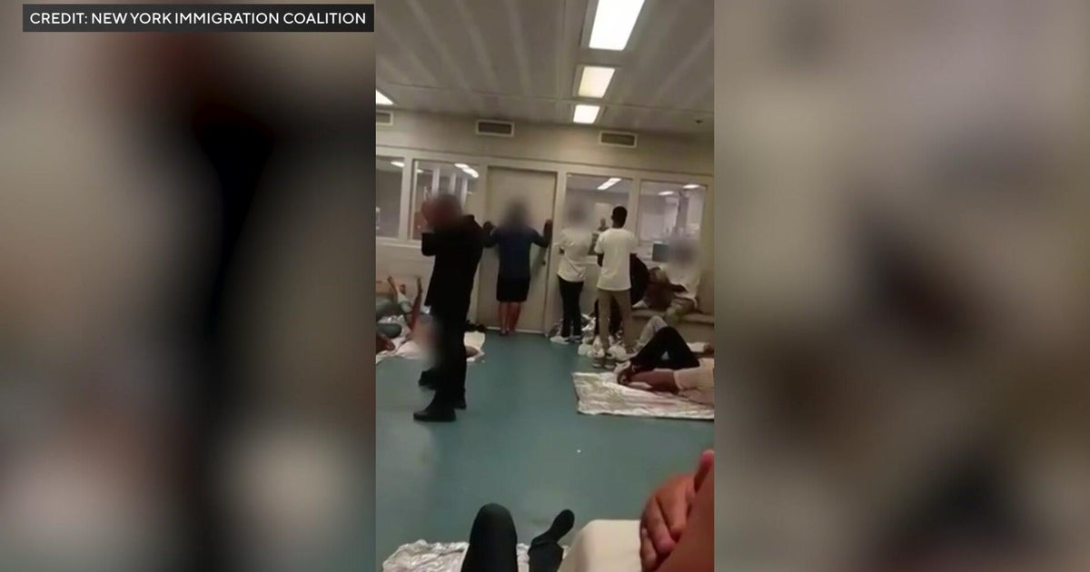 Doctors attempting to see ICE facility at 26 Federal Plaza are rejected 