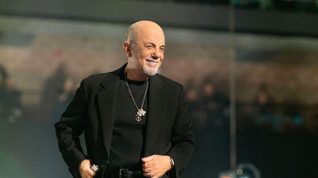                        Billy Joel describes symptom of brain condition as 