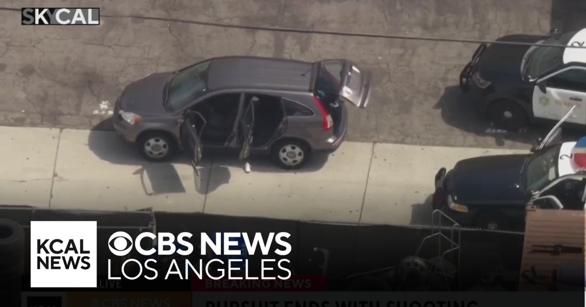 Deputy fires gunshot at end of East Los Angeles pursuit; no people ...