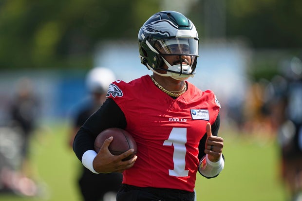 Eagles Camp Football 