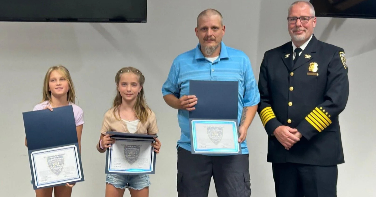 Two children, man help rescue 4-year-old girl from drowning in Wixom 