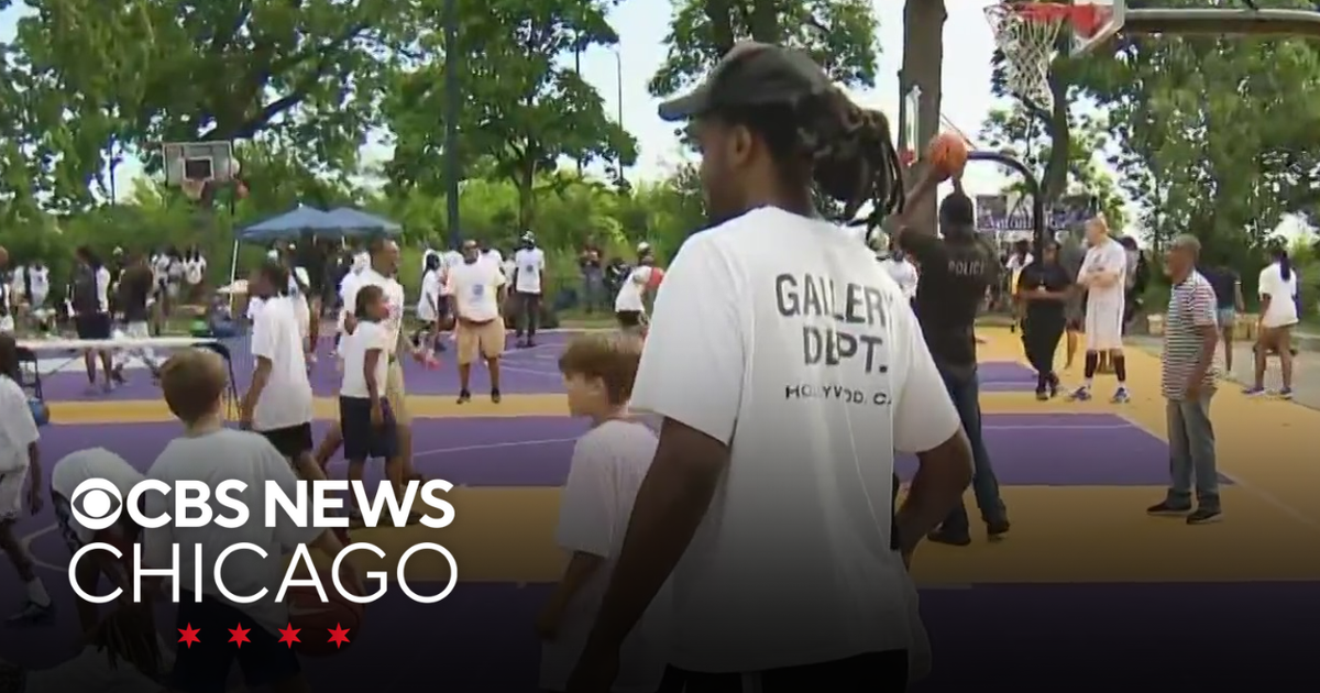 NBA Players Host Youth Basketball Camps Chicago, Kansas City, Fort Smith