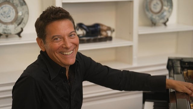 michael-feinstein-at-piano-1920.jpg 