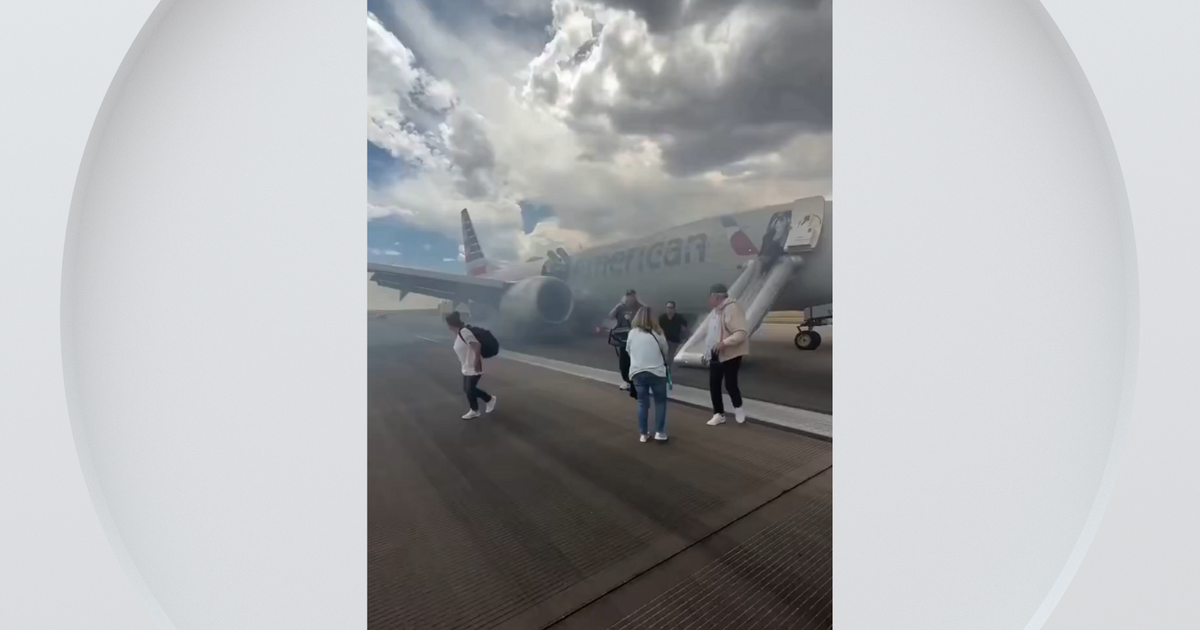 Aircraft at Denver International Airport evacuated due to landing gear incident
