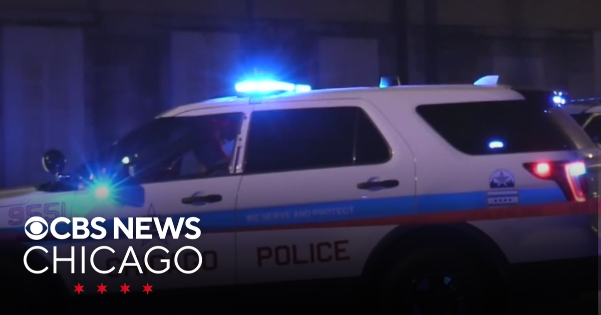 4 teens injured in Chicago mass shooting - CBS Chicago