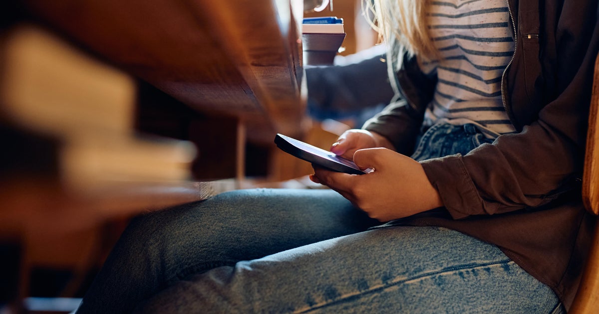 Statewide student cellphone ban attempt fails in Michigan House 