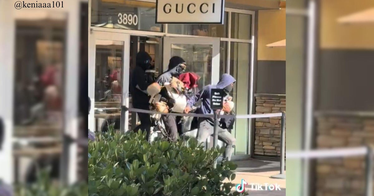 Livermore Police arrest suspects in nearly $30,000 robbery at Gucci store 