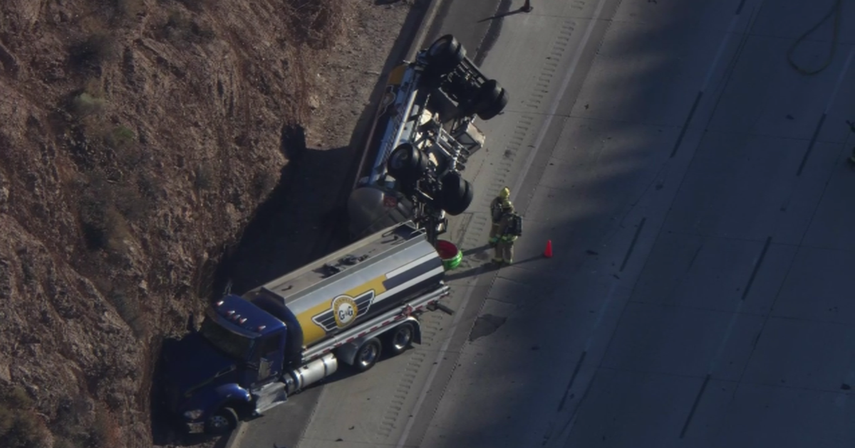 Overturned big rig leaking fuel creates massive traffic backup on 14 Freeway in Agua Dulce 