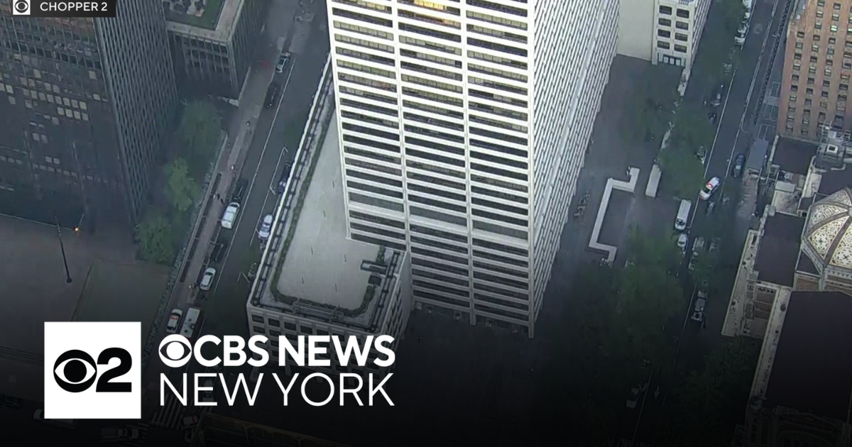 Investigation of Midtown Manhattan shooting continues