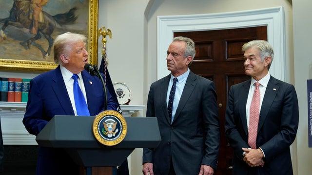 President Trump, RFK Jr. and Dr. Mehmet Oz 