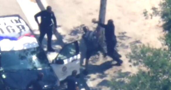 combative-pursuit-suspect-in-venice.jpg 