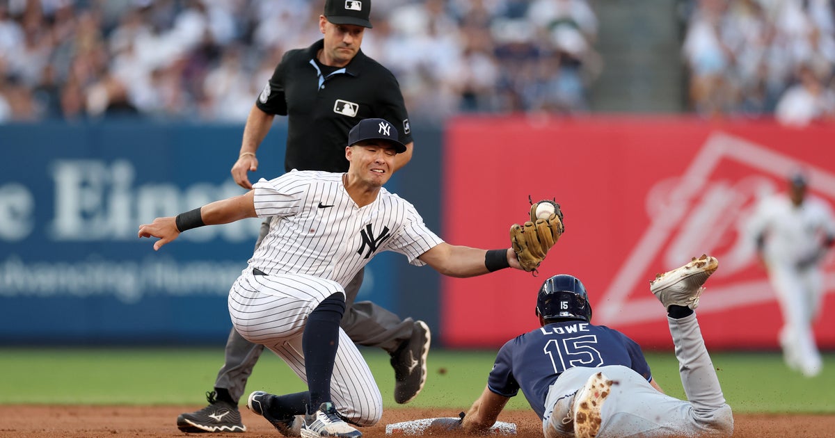 Yankees struggle at the plate in series-opening loss to Rays 