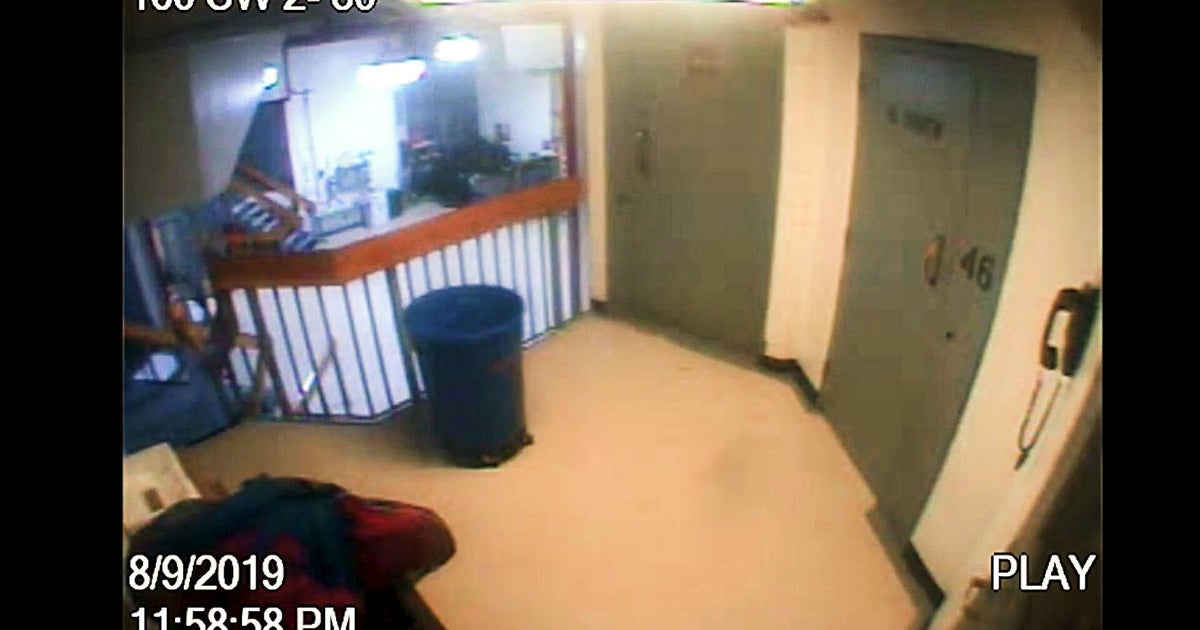 There was no "missing minute" in Epstein jail video, government source says 