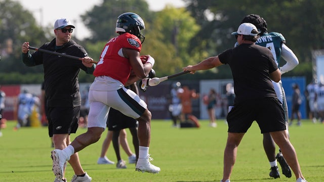 Eagles Camp Football 