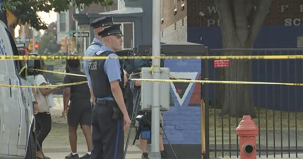 2 children, 2 teens among 5 shot outside West Philly rec center 