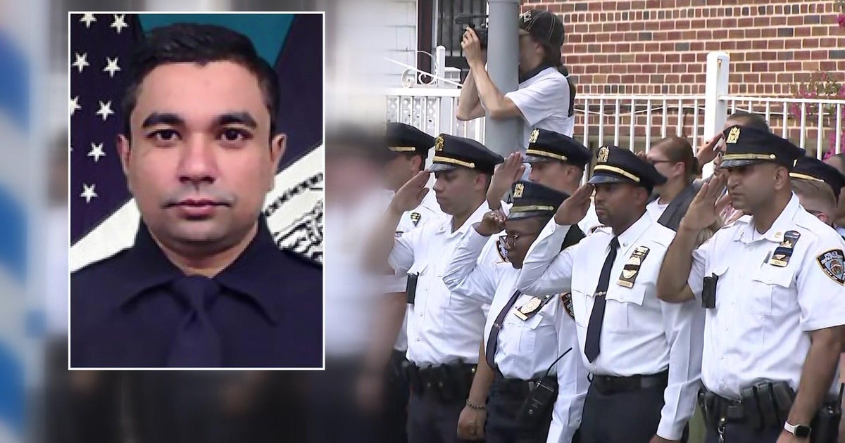 Watch live: Vigil for NYPD Det. Didarul Islam killed in Midtown shooting 