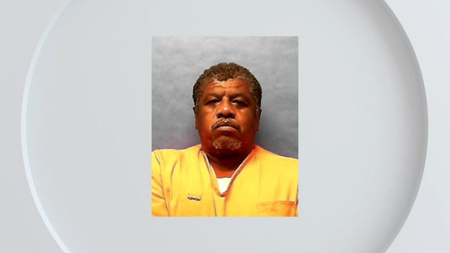 curtis-windom-mug.jpg 