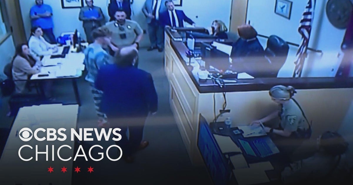 Arkansas double murder suspect grew up in Chicago, graduated from ...