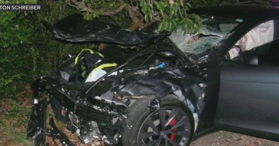 Miami jury orders Tesla to pay more than 0 million in Autopilot crash case – CBS News