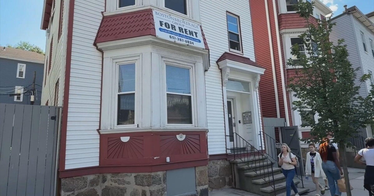 Mass. renters celebrate as they no longer have to pay broker's fees 