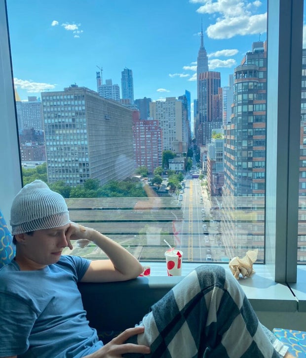 logan-coleridge-recovering-in-kimmel.jpg 