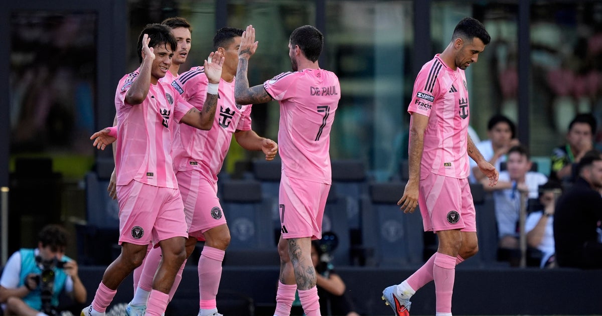 Inter Miami rallies to beat Necaxa on penalty kicks in Leagues Cup after Messi exits with hamstring injury