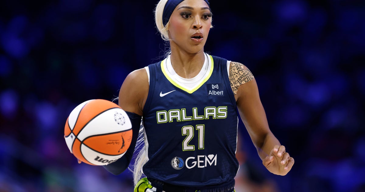 Lynx acquire DiJonai Carrington from Wings 