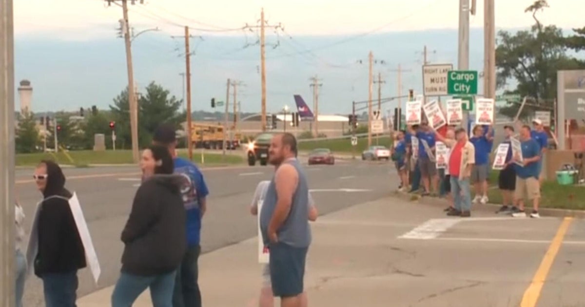 Thousands of Boeing workers go on strike in the Midwest