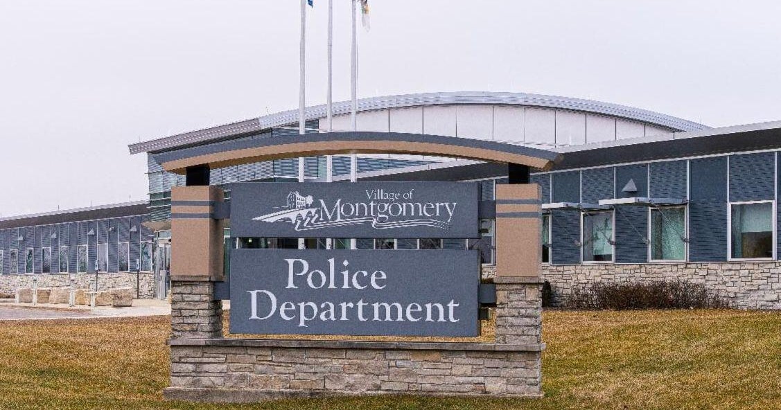 10-year-old dies after being hit by vehicle in Montgomery, Illinois, police say 