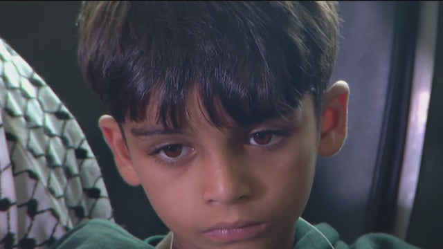 Mothers and injured children evacuate Gaza, arrive in Texas 