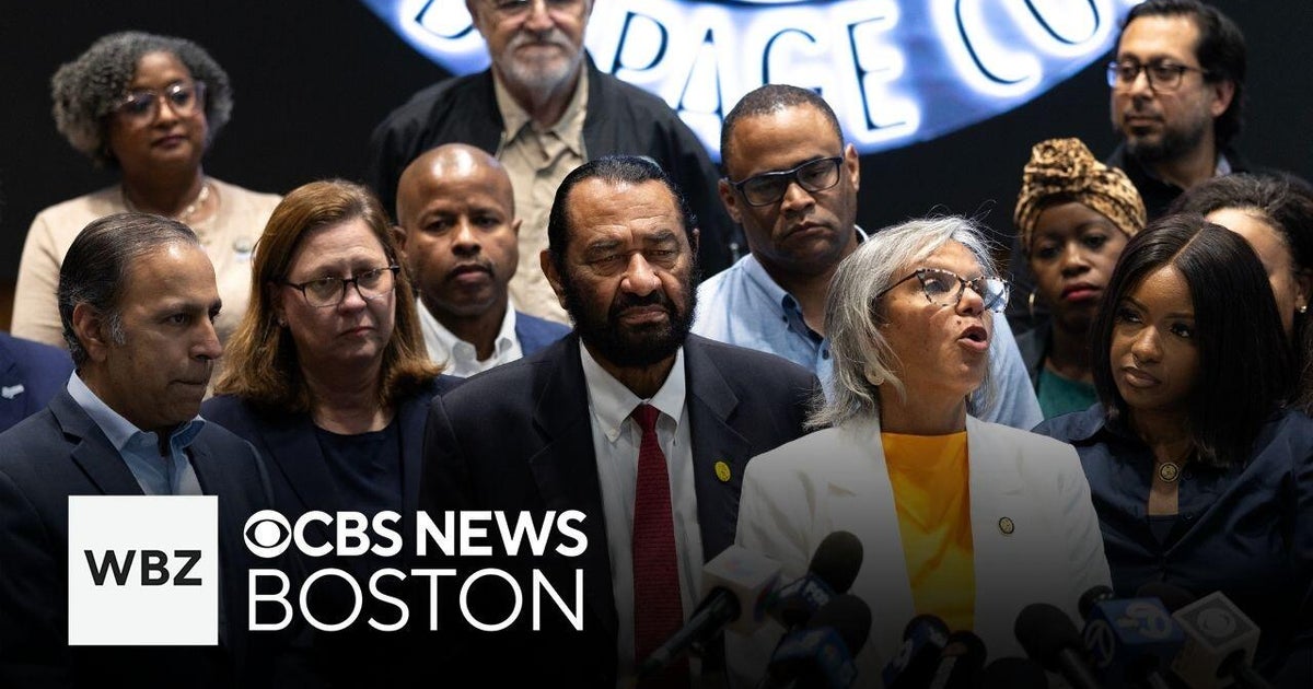 Some Texas Democrats flee to Massachusetts to block redistricting plan ...