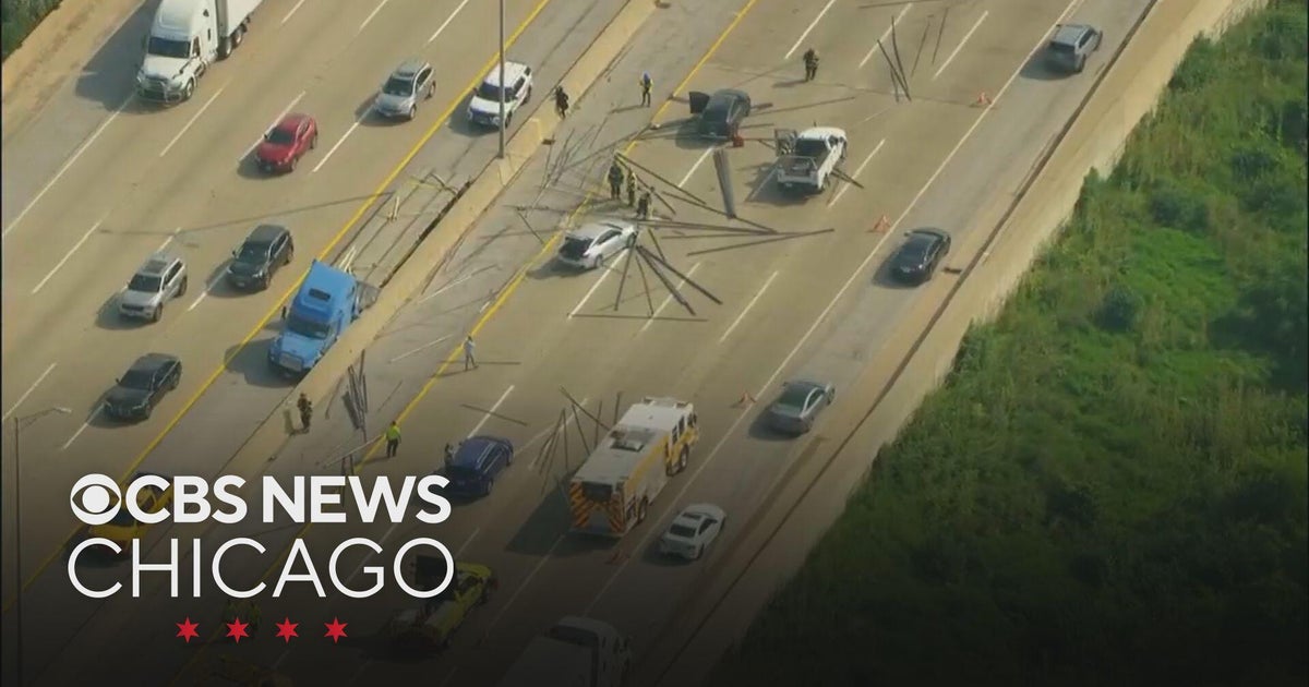 WB I-88 shut down in Downers Grove after crash spills pipes on road 