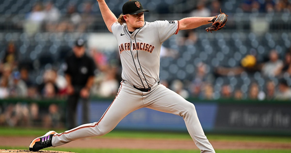 Logan Webb strikes out 10 batters, Giants beat the Pirates 8-1 