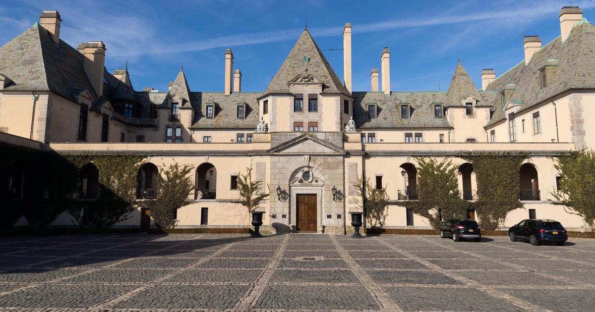 Long Island's historic Oheka Castle files for bankruptcy 