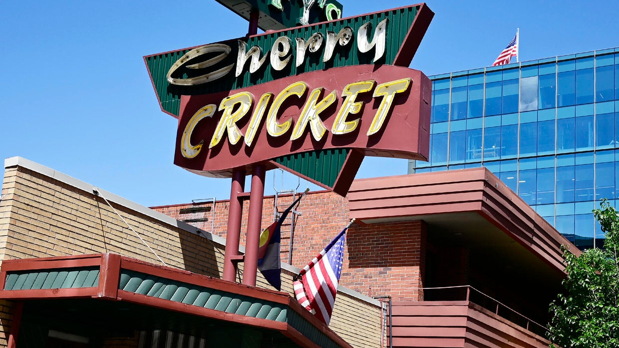 Cherry Cricket - neighborhood burger joint photo 1