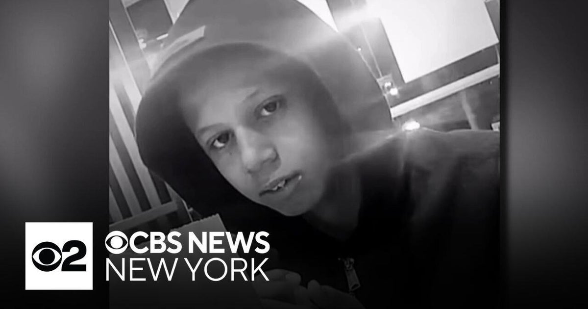 4 teens arrested after deadly fight in Bronx park - CBS New York
