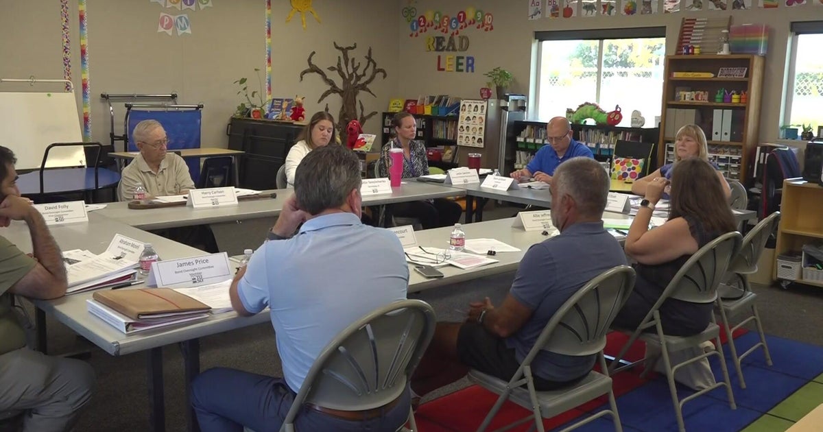 Oversight committee accuses Turlock superintendent of greenlighting noncompliant classroom project 